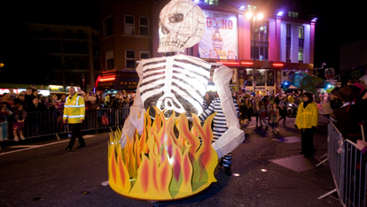 Halloween on the Banks of the Foyle, Derry-Londonderry 