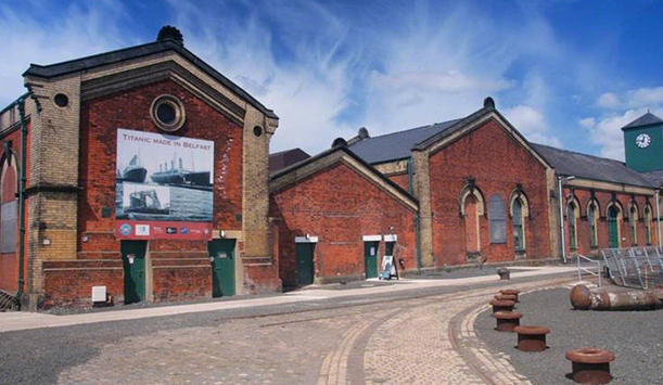 Die Titanic Und Die Stadt Belfast Ireland Com